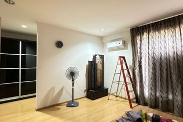 Riveria Samarahan Double Storey Intermediate House For Sale