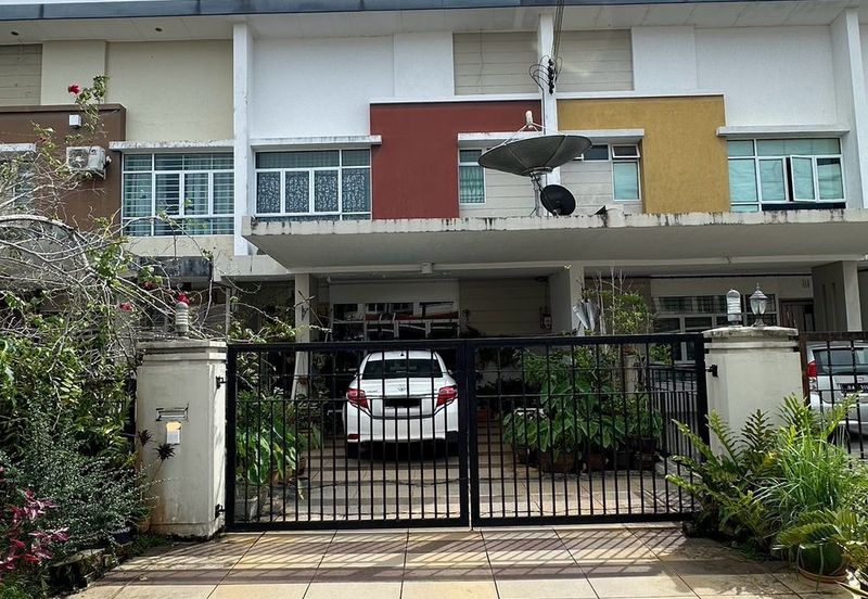 Riveria Samarahan Double Storey Intermediate House For Sale