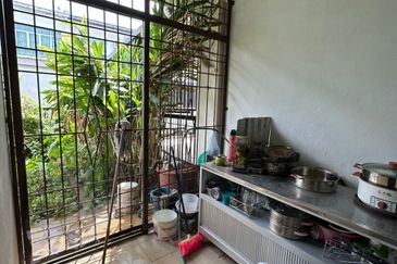 Riveria Samarahan Double Storey Intermediate House For Sale