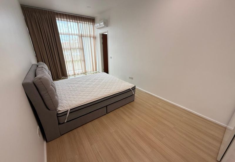 Lush Residence For Sale