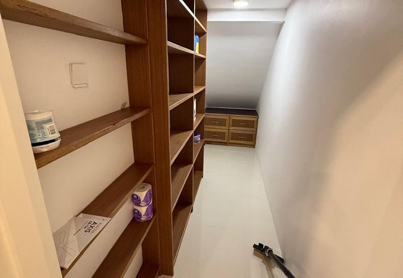 Lush Residence For Sale