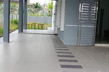 Moyan Double storey Semi detach For sale 