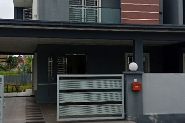 Moyan Double storey Semi detach For sale 