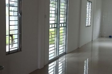 Moyan Double storey Semi detach For sale 