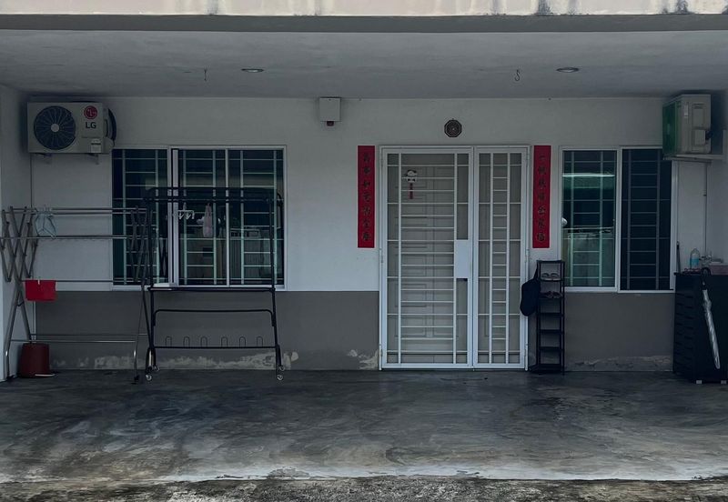 Taman Desa Damai Samarahan Single storey House For Rent 