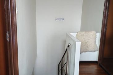 Tabuan Double Storey Semi Detached House For Sale