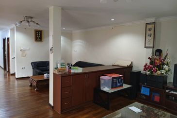 Tabuan Double Storey Semi Detached House For Sale