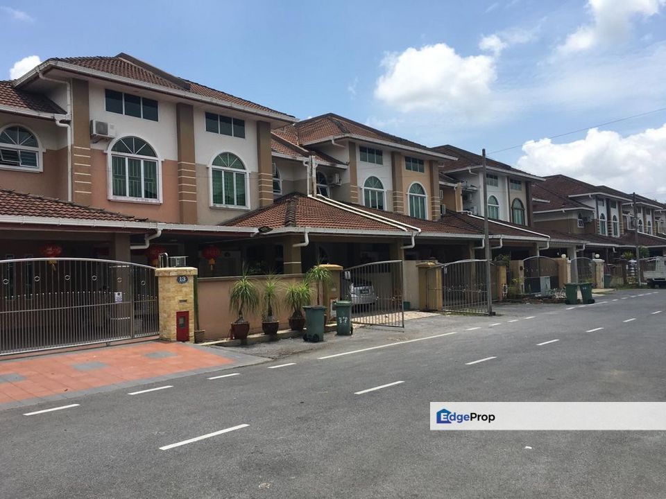 Double Storey Terrace Intermediate at Matang Baru, Cherrywood, Sarawak, Kuching