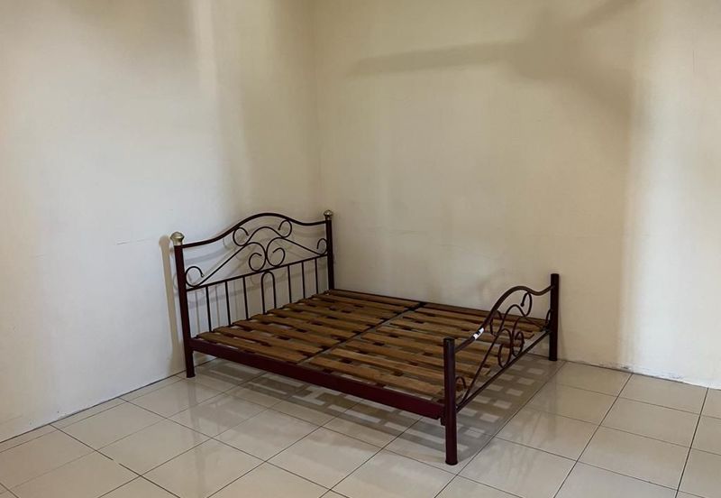 Taman Melati, Petra Jaya Single Storey Semi-Detached For Sale