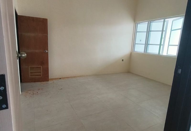 Taman Berlian Stabil Phase 10 Double Storey Terrace Corner For Sale