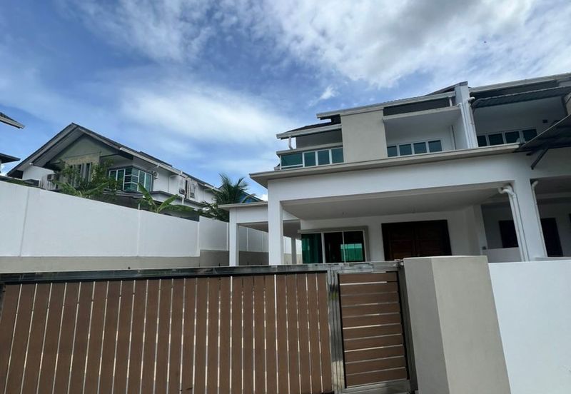 Double Storey Corner @ Lorong Inspire Height, Stephen Yong For Sale