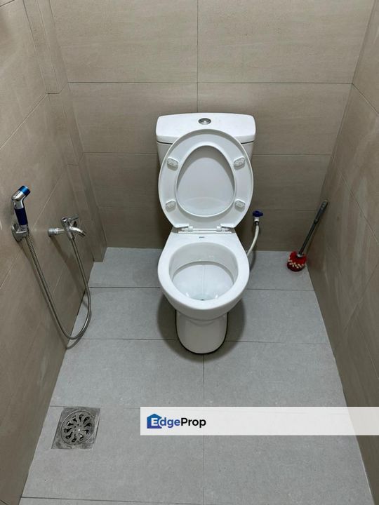 Arang Road Double-Storey Intermediate House for Rent, Sarawak, Kuching