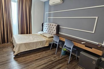 HK Square Apartment