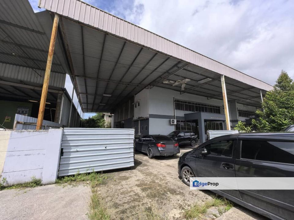 Demak laut Semi D warehouse For rent , Sarawak, Kuching