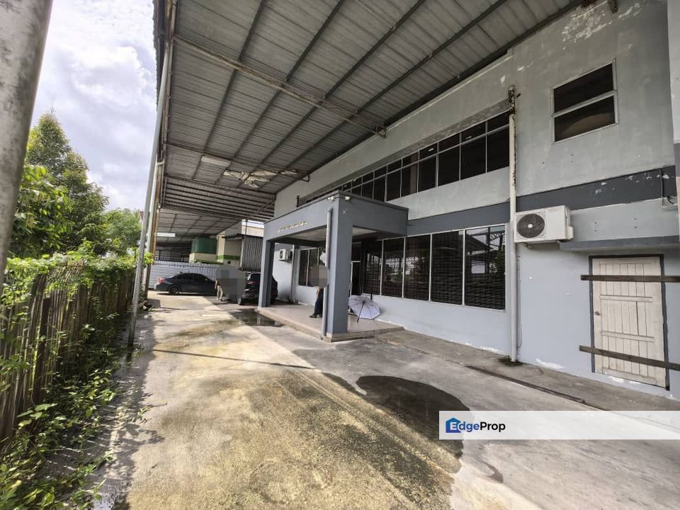Demak laut Semi D warehouse For rent , Sarawak, Kuching