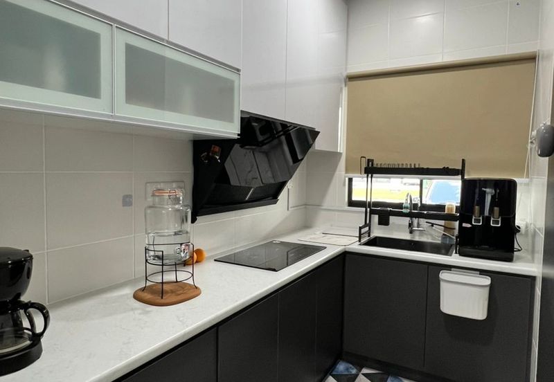 Kensho Townhouse Lower Unit For Rent