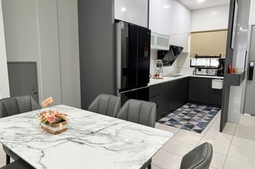 Kensho Townhouse Lower Unit For Rent