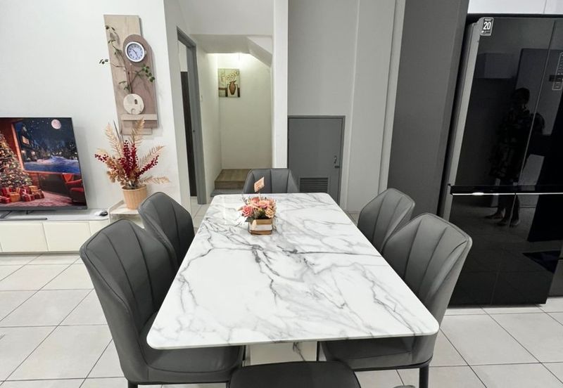 Kensho Townhouse Lower Unit For Rent