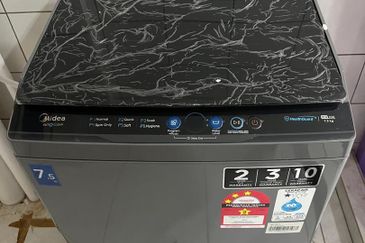 Airport road Double Storey terrace For rent 