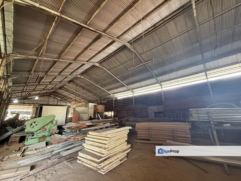 Bintawa Pending Huge Warehouse For rent , Sarawak, Kuching