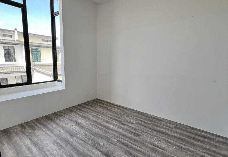 Stapok Brand New Double Storey Intermediate For Sale