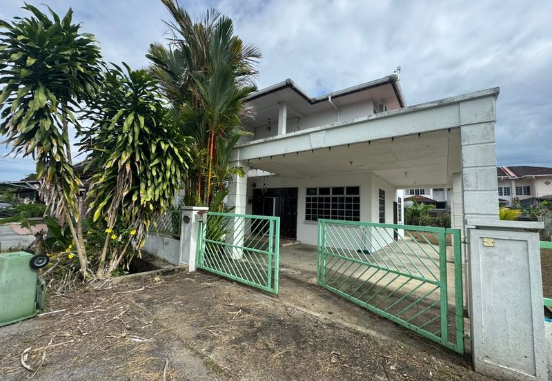 Kota Sentosa Double Storey Corner House For Sale & For Rent