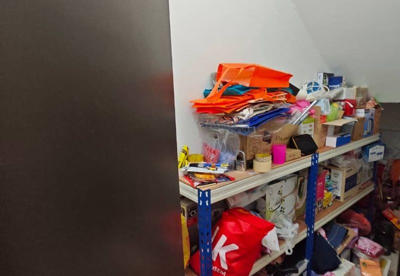 Lorong Swanston, Moyan Double Storey Intermediate Terrace For Sale