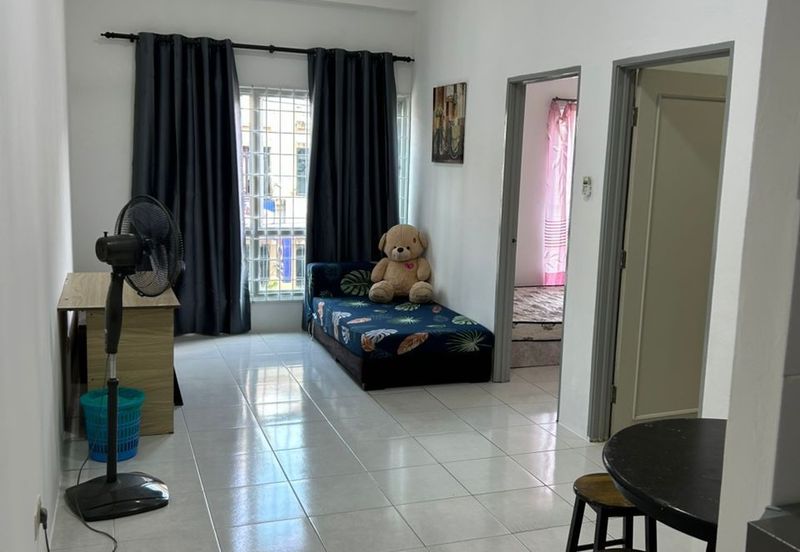 MJc pavilion Apartment For Sale