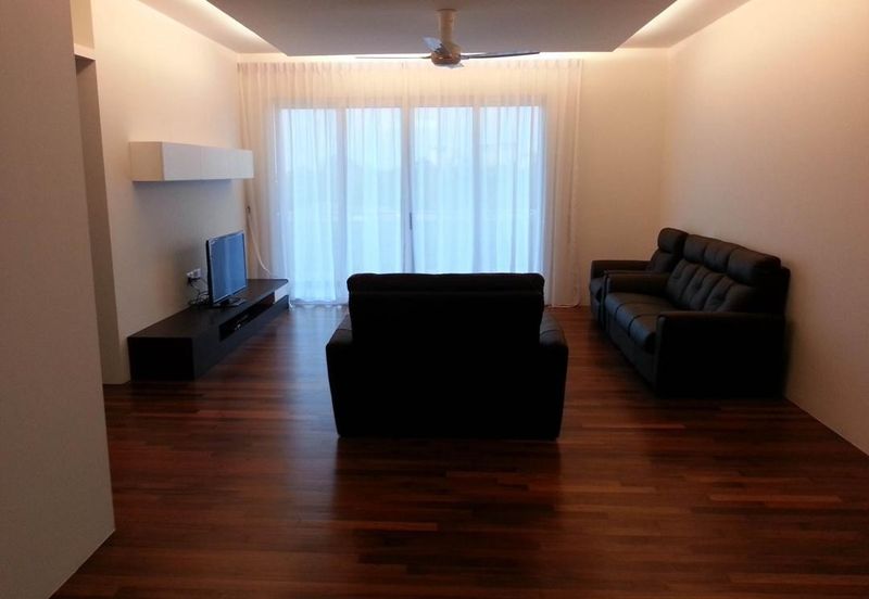 D Infinia condominium For rent 
