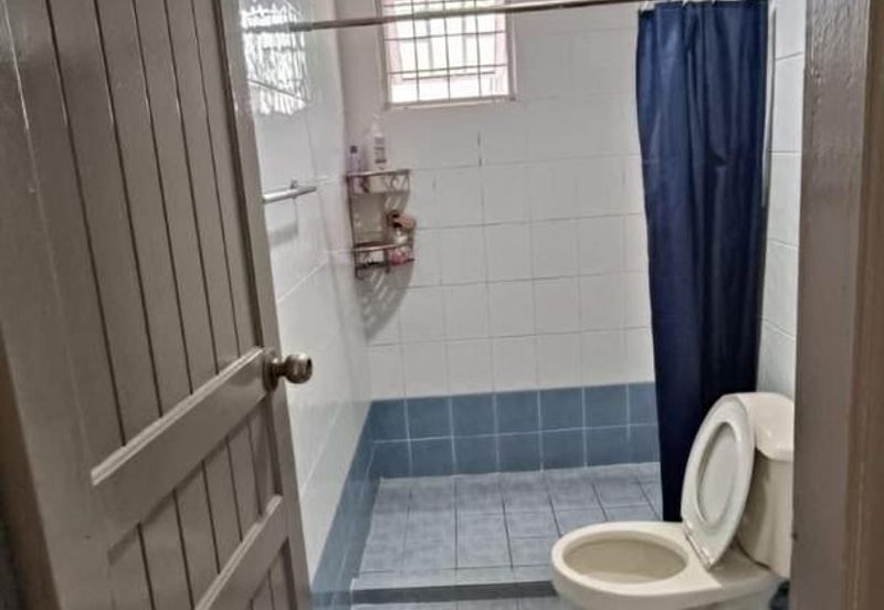 Stapok Double Storey Semi Detached For Sale