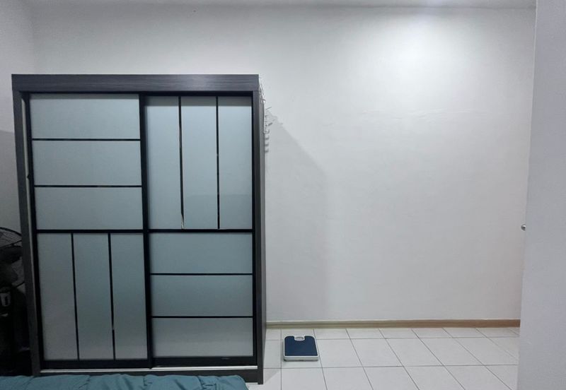 Prima Bintawa Apartment For Sale 