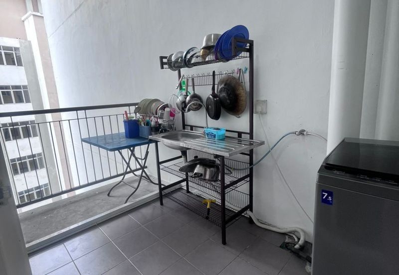 Prima Bintawa Apartment For Sale 