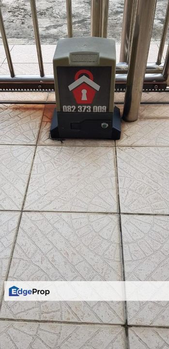 Tabuan jaya Double storey Terrace intermediate For Rent, Sarawak, Kuching