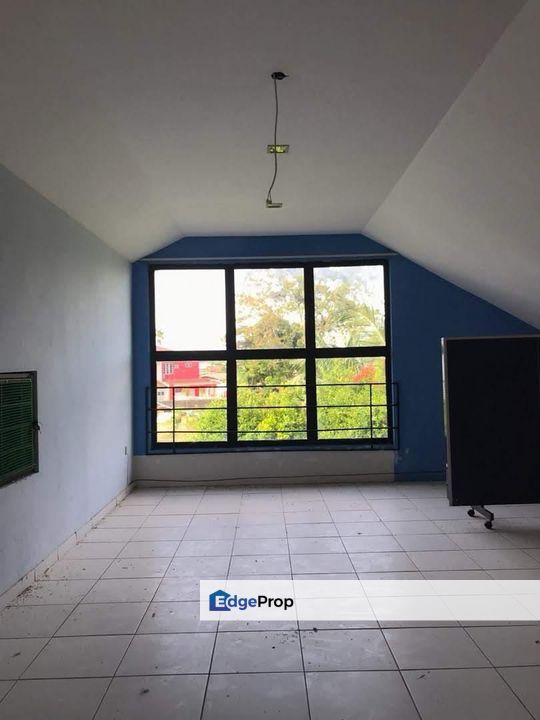 Jalan Nanas Barat 1.5-Storey Detached House for Sale , Sarawak, Kuching