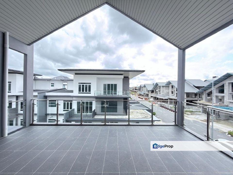 3 Storey Duplex House at La Promenade for Rent, Sarawak, Kota Samarahan