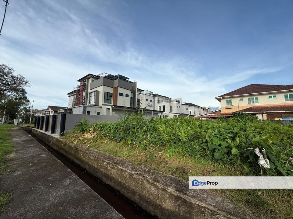 Arang Road Detach Land For Sale, Sarawak, Kuching