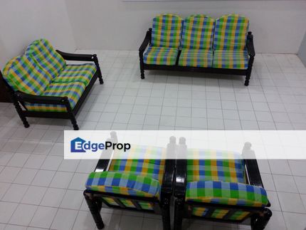 DOUBLE STOREY INTERMEDIATE HOUSE AT BDC FOR RENT, Sarawak, Kuching