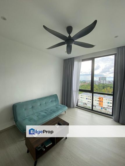ROYAL RICHMOND GOLD FOR RENT, Sarawak, Kuching