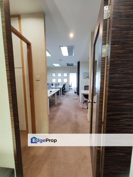 COMMERCIAL 1ST FLOOR OFFICE SPACE FOR RENT, Sarawak, Kuching