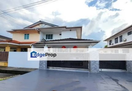 DOUBLE STOREY SEMI DETACHED AT SELADAH ROAD FOR SALE, Sarawak, Kuching