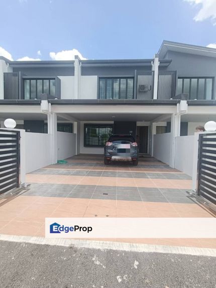 DOUBLE STOREY INTERMEDIATE HOUSE AT UNI CENTRAL FOR RENT, Sarawak, Kota Samarahan