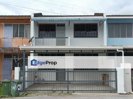 Double Storey Intermediate Terrace at Bdc For Rent, Sarawak, Kuching