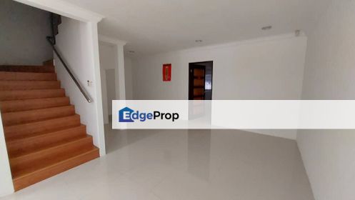 Double Storey Terrace Intermediate at Tabuan Laru For Rent, Sarawak, Kuching