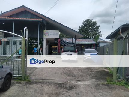 Tuition school Opposite stutong market for rent, Sarawak, Kuching