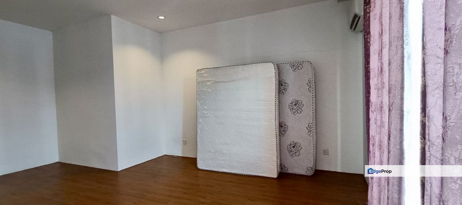 Taman Moyan Jaya 2 Double Storey intermediate For Rent, Sarawak, Kuching