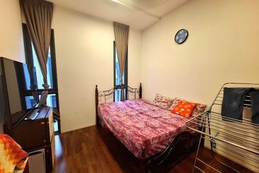 The Capers Sentul East