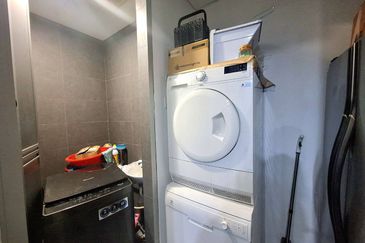 The Capers Sentul East