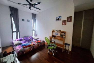 The Capers Sentul East