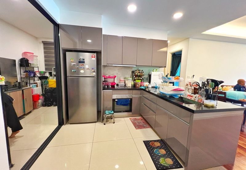 Kaleidoscope Residence