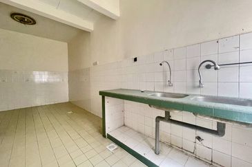 Double Storey Bandar Kinrara 4 BK4 Puchong Selangor